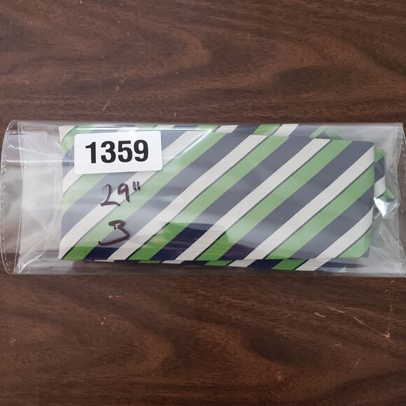 Brooks Brothers 100% Silk Tie OS Navy Green Stripe Preppy Officecore - Picture 8 of 8